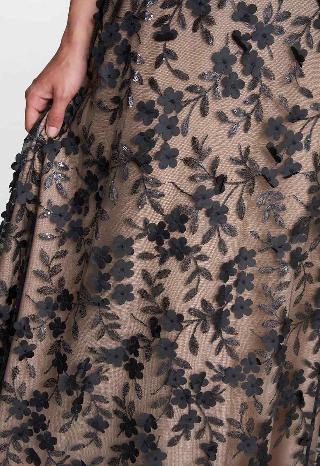Gina Bacconi Keira 3D Flower Maxi Dress