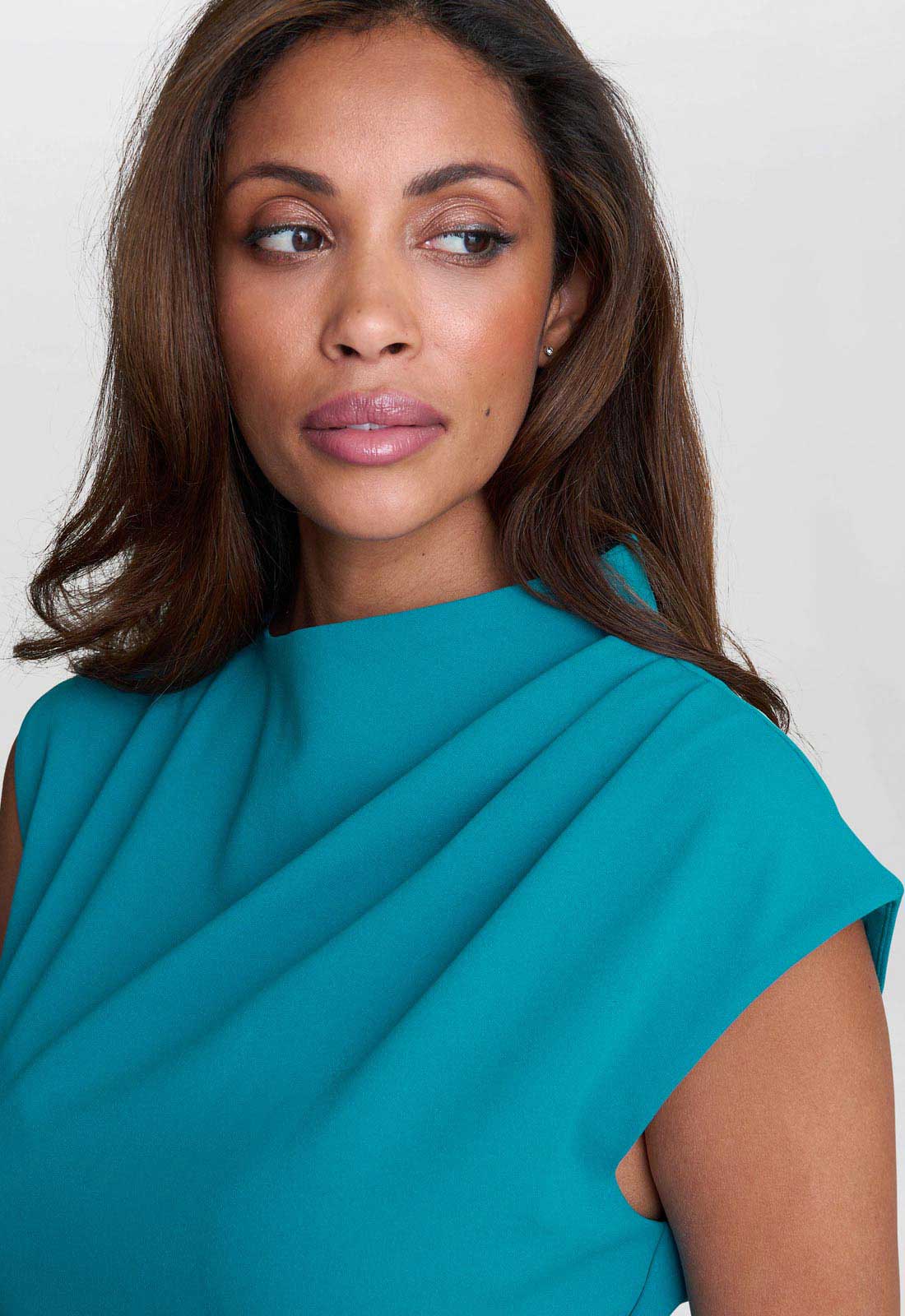 Gina Bacconi Aqua Margaret Sleek Midi Dress